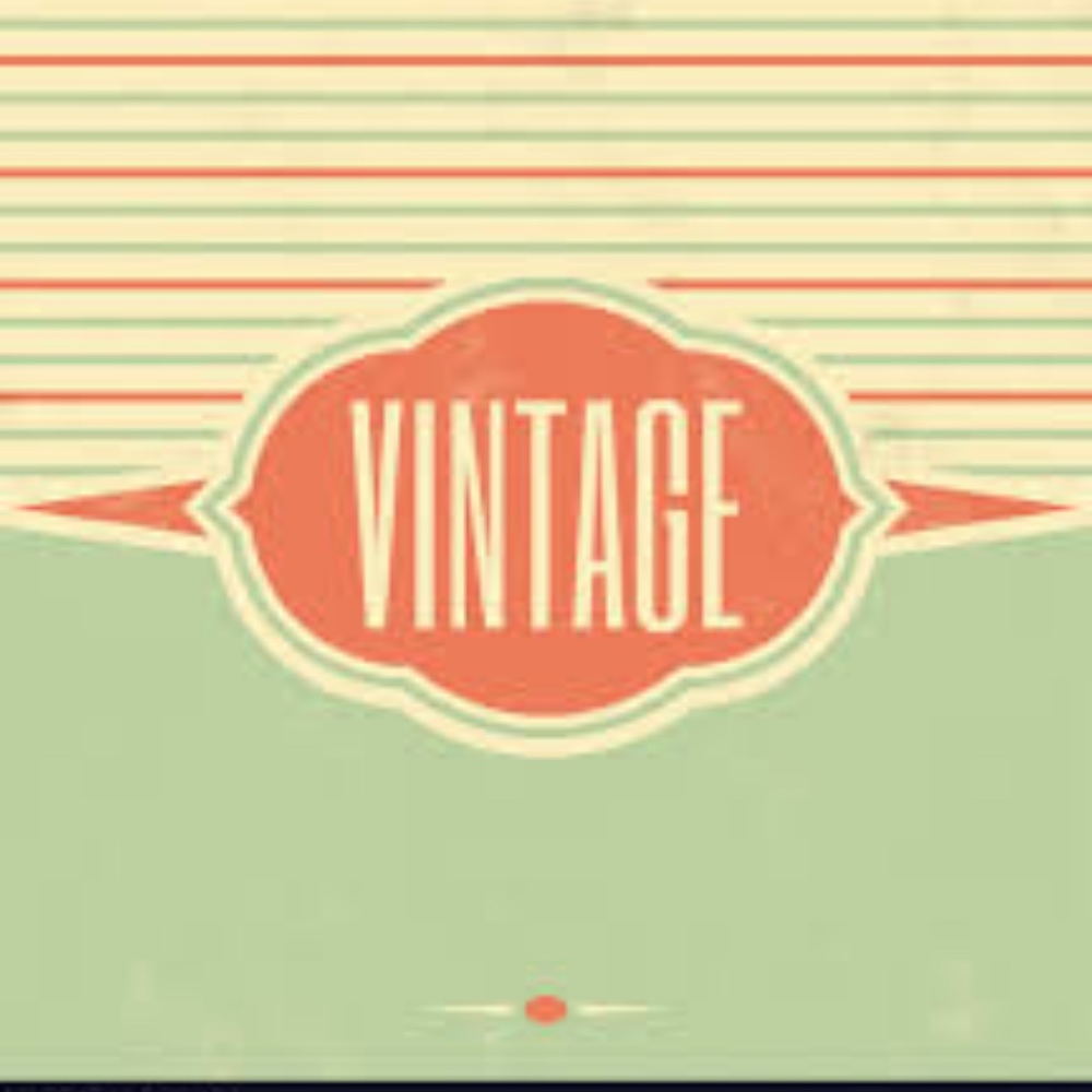 VINTAGE AND RETRO CLOTHING